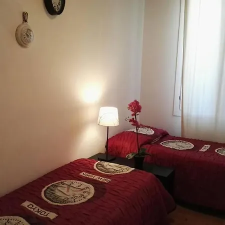 Ca Maria In St Area شقة